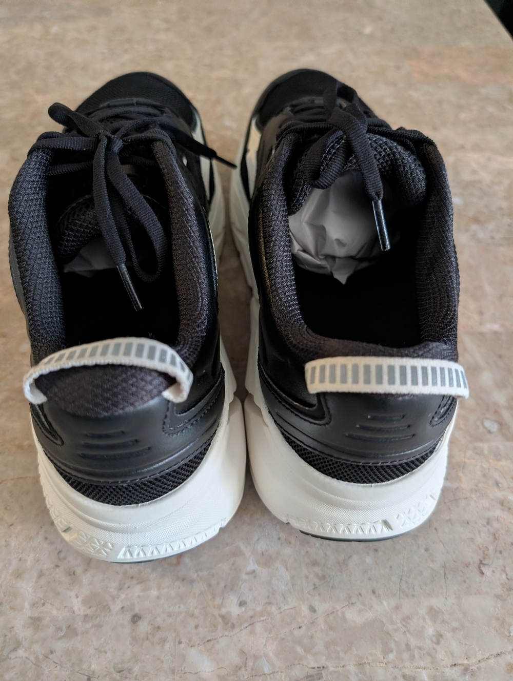 Hoka U Clifton L Athletic Cushioned Shoes Obsidian Alabaster Women Size 11.5 - Picture 13 of 15